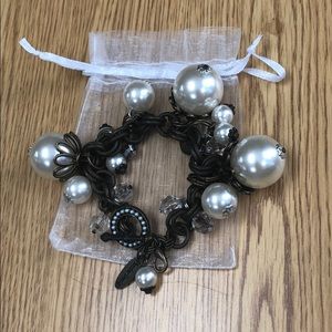 Plunder Pearl Bracelet